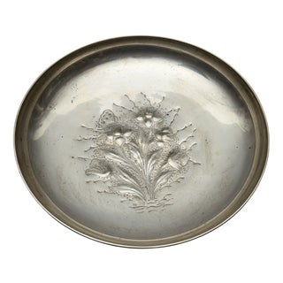 800 Silver Centerpiece with Relief Engraved Flowers by L. Greppi, 1960s For Sale
