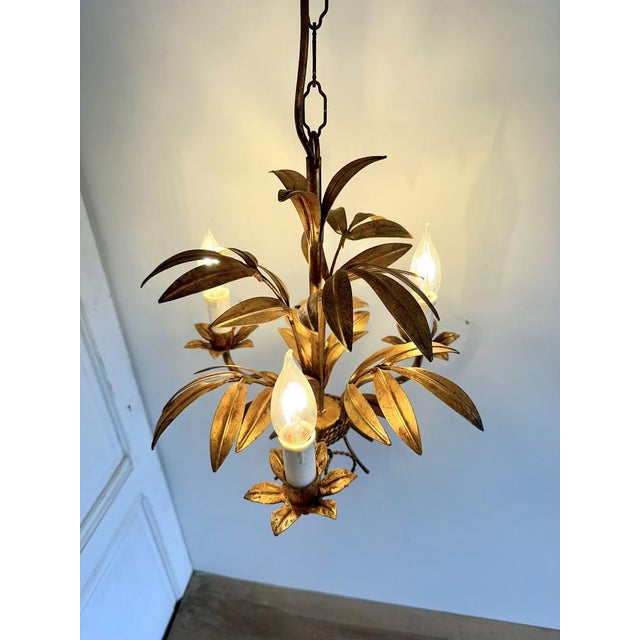 French Gilt Palm Leaf Chandelier, 1950 For Sale - Image 13 of 15