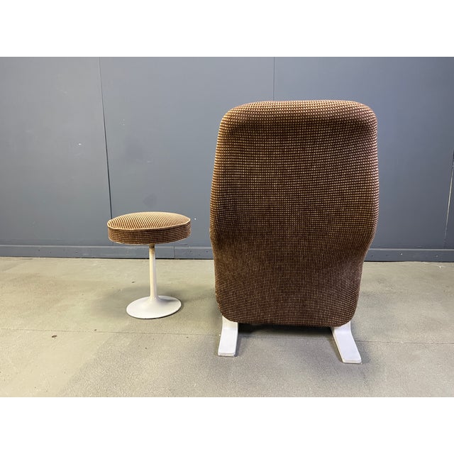 Set of F784 Concorde Chair and Ottoman attributed to Pierre Paulin for Artifort, 1970s, in Very Good conditions. Designed...