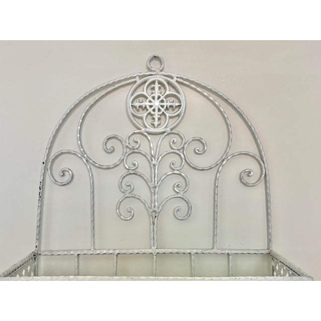 English Late 20th Century Wrought Iron Wall-Mounted Garden Planter Basket For Sale - Image 3 of 7