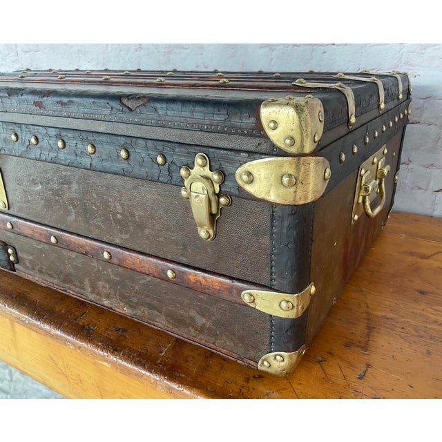 Early 20th Century Vintage Louis Vuitton Cabin Steamer Trunk, Leather & Wood, France For Sale - Image 5 of 16
