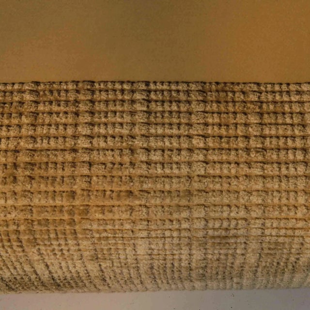 Modern Vintage Chaise Lounge in Off White Chenille For Sale - Image 3 of 6