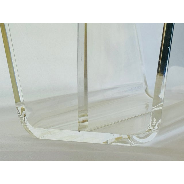 1970s Lucite Magazine Rack For Sale In Palm Springs - Image 6 of 15