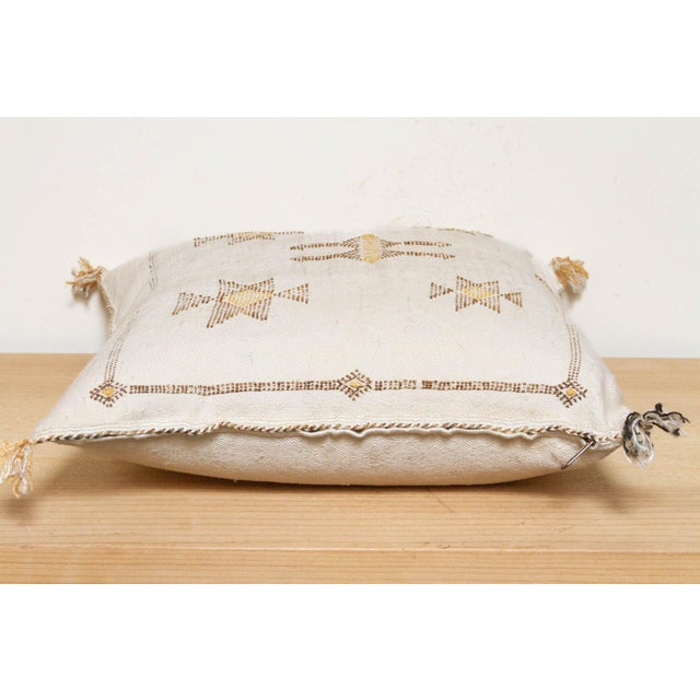 Marrakech Souks Moroccan Cactus Silk Pillow For Sale In Los Angeles - Image 6 of 7
