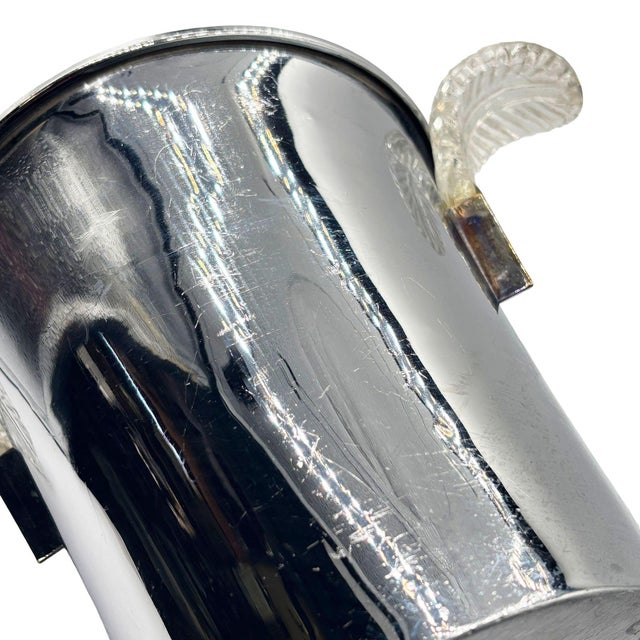Metal 1940s Art Deco Chromed Aluminum Ice Bucket W/ Lucite Clear Feather Handles For Sale - Image 7 of 11