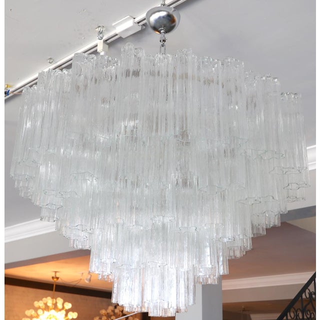 Adesso Imports Adesso Imports Round Tiered Murano Chandelier With Wavy Clear Glass For Sale - Image 4 of 7
