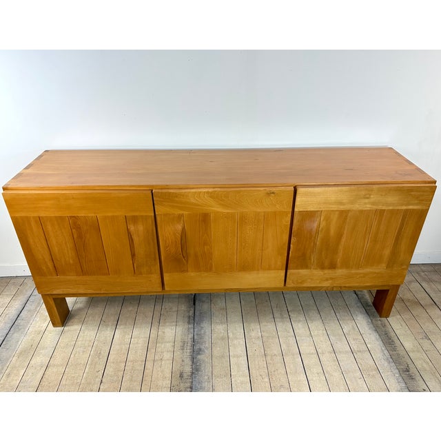 Brutalist Sideboard in Oiled Elm from Maison Regain, 1970s For Sale - Image 3 of 13
