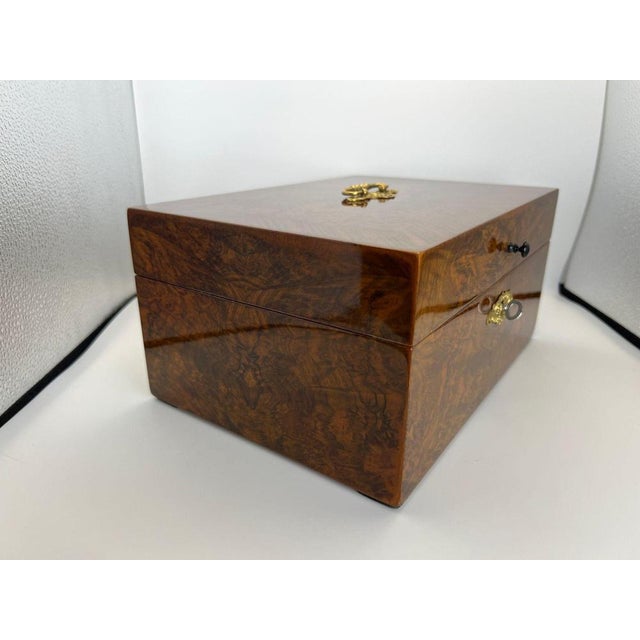 Late Biedermeier Box in Walnut and Walnut Burl, Austria, 1850s For Sale - Image 17 of 18