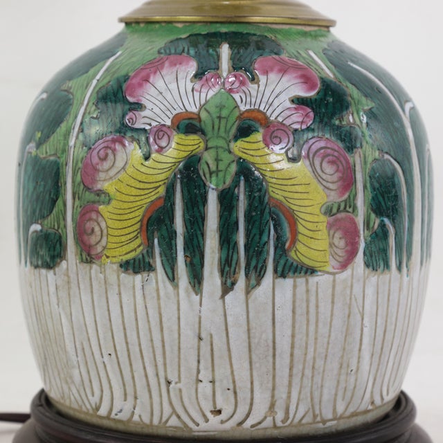 Antique Famille Rose Porcelain Bok Choy Table Lamp With Cabbage Leaf and Butterfly Motif For Sale In New York - Image 6 of 15