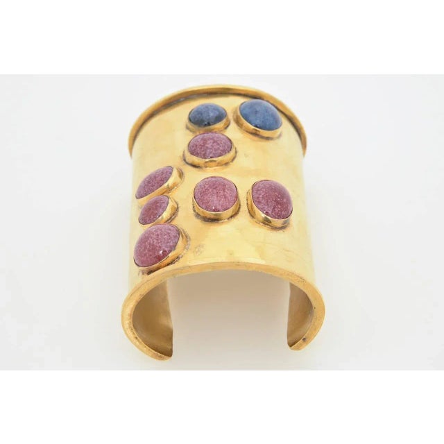 Modern Vintage Signed Mary McFadden Brass, Agate Stone and Lapis Lazuli Wide Cuff Bracelet Rare For Sale - Image 3 of 15