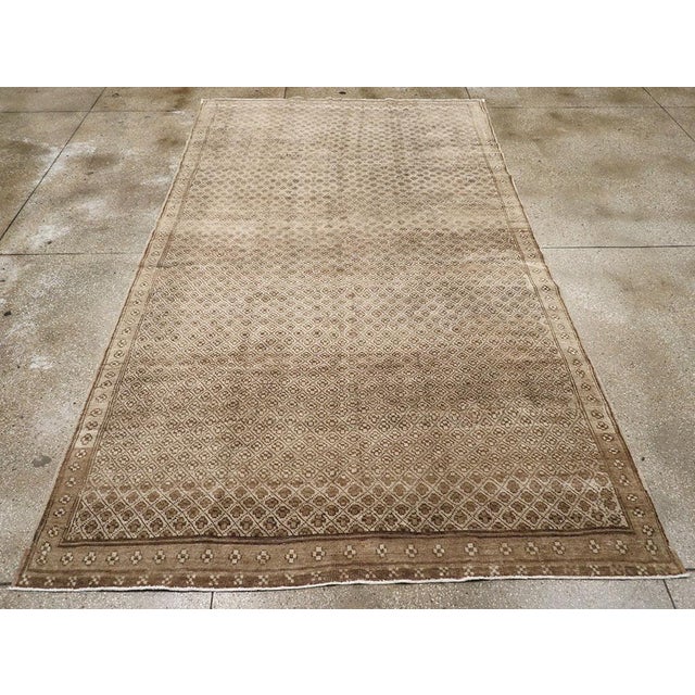 Tribal Galerie Shabab Collection Mid-20th Century Turkish Anatolian Rug For Sale - Image 3 of 9