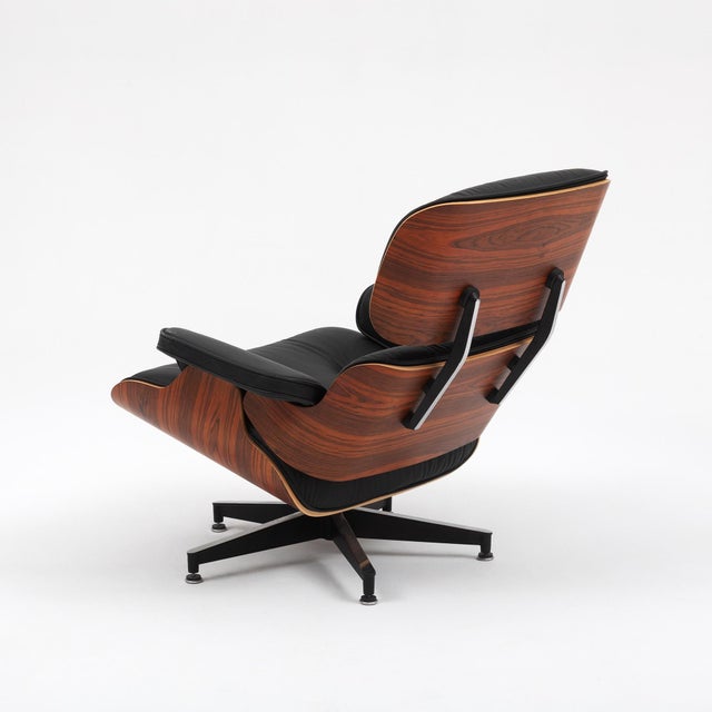 Eames Lounge Chair and Ottoman in Rosewood and Black Leather by Charles & Ray Eames for Herman Miller For Sale - Image 18 of 18