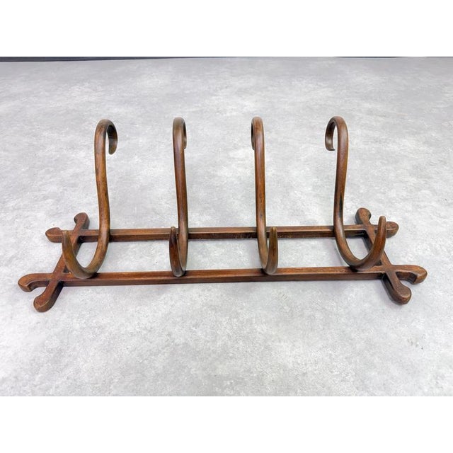 19th Century Antique Bentwood No. 1 Wall-Mounted Coat Rack from Gebrüder Thonet, 1890s For Sale - Image 5 of 11