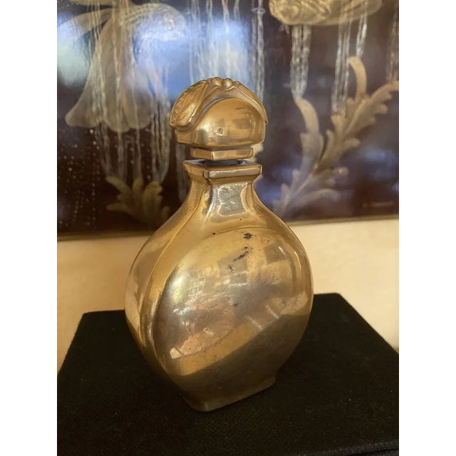 Art Deco Gold Glass Perfume Bottle from Caron Paris For Sale - Image 6 of 18