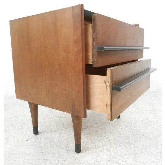 American of Martinsville American of Martinsville Nightstand For Sale - Image 4 of 9