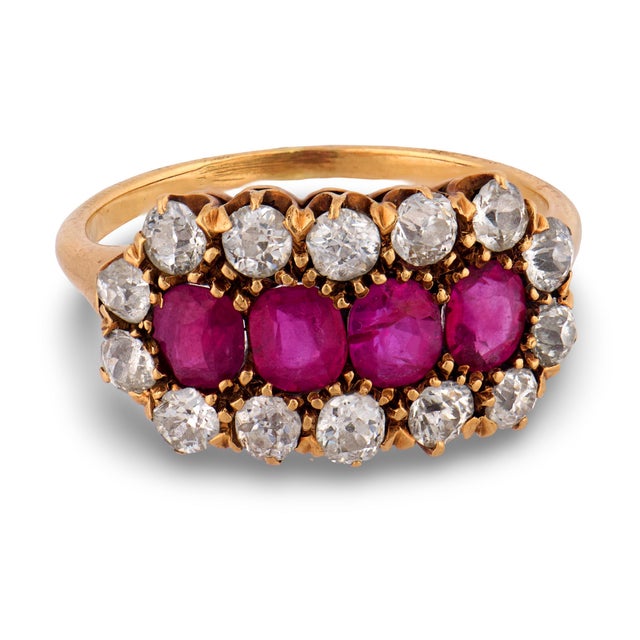 Victorian 19th Century Victorian Ruby Diamond 14k Yellow Gold Ring, Size 6 For Sale - Image 3 of 5