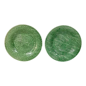 Vintage Portuguese Bordallo Pinheiro Green Ivy Serving Plates- Set of 2