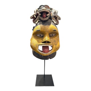 Large Wood Sculpture Yoruba Gẹ̀lẹ̀dẹ́ Helmet Mask on Display Stand For Sale