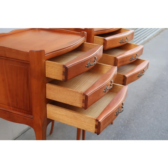 Wood 1960s Pair of French Louis XV Style Side Tables Nightstands For Sale - Image 7 of 13