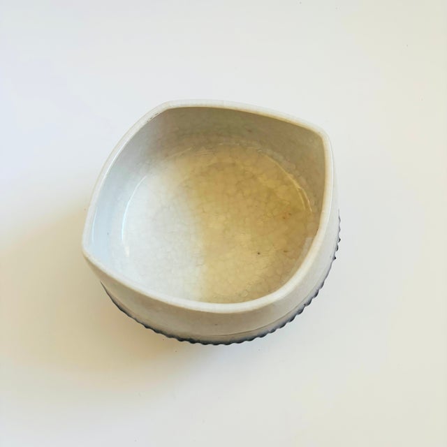Late 20th Century Vintage Ikebana Pottery Pedestal Bowl For Sale - Image 5 of 12