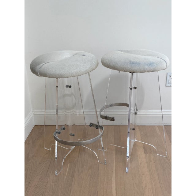 1970’s Lucite and Cowhide Bar Stools - a Pair For Sale - Image 4 of 13