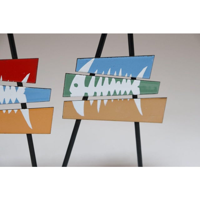 Set of Four Italian Modern Enamel and Steel "Fish" Mounted Coat Hooks by Siva For Sale In New York - Image 6 of 12