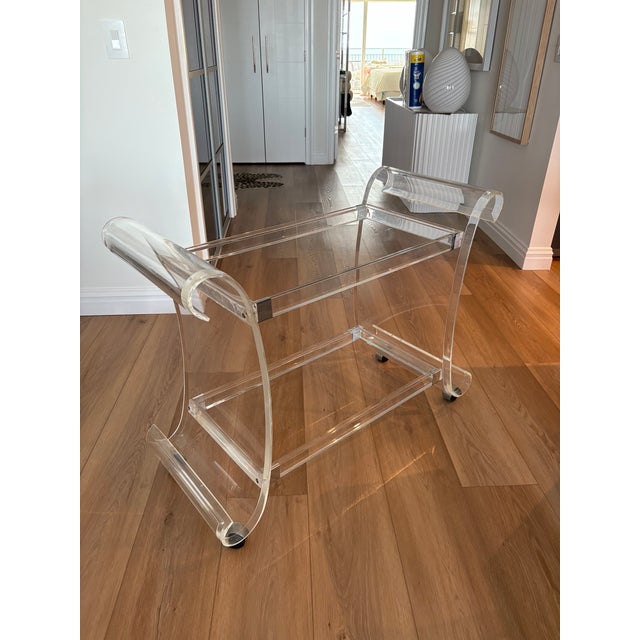 1970s Mid Century Modern Lucite Bar Cart on Casters For Sale - Image 5 of 15