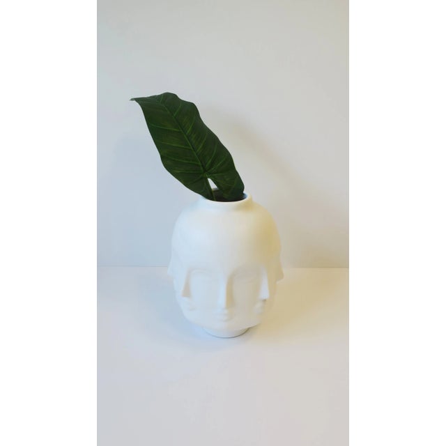 White Sculpture Vase Faces, Surrealist/Surrealism Style, Circa Early 21st C For Sale - Image 11 of 14