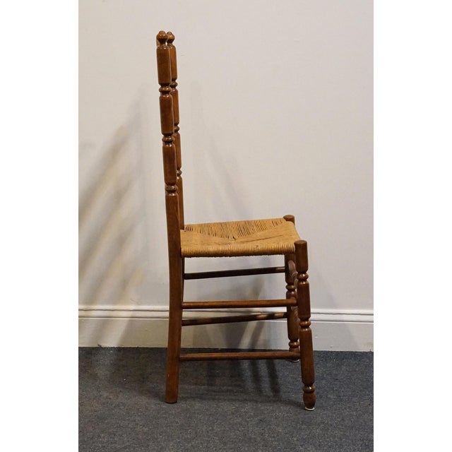 High End Vintage Solid Hard Rock Maple Colonial Early American Ladder Back Dining Side Chair W. Rush Seat For Sale In Kansas City - Image 6 of 10