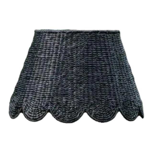 16" Scalloped Seagrass Lamp Shade in Black For Sale