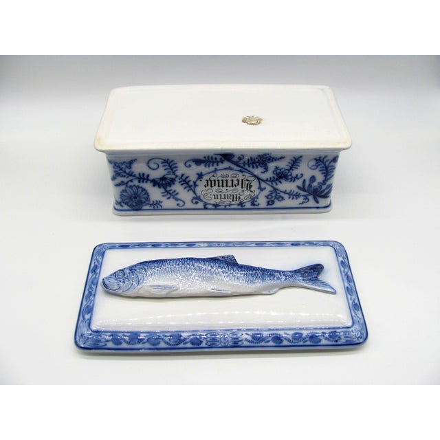 Antique German Blue Onion Chinoiserie Zwiebelmuster Herring Fish Box For Sale - Image 12 of 12