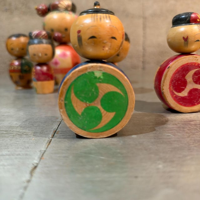 Group of Vintage Japanese Kokeshi Bobble Head Dolls Mid Century Japan For Sale In San Diego - Image 6 of 17