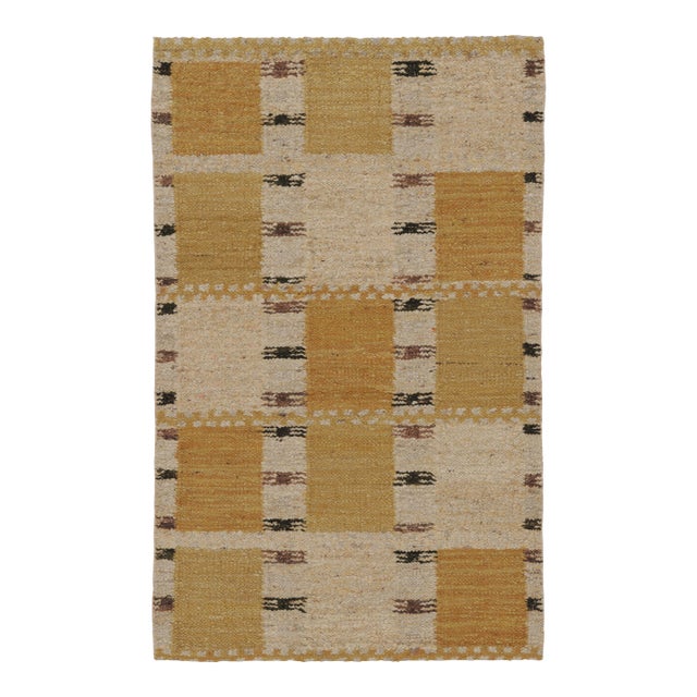 Rug & Kilim’s Scandinavian-Inspired Rug in Mustard & Cream Geometric Patterns For Sale