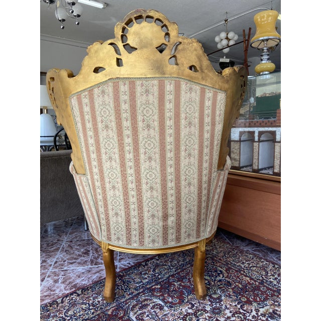 Large Baroque Style Armchair, in Very Good conditions. Designed 1970 to 1979