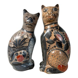 1960s Pair of Tonala Cat Figurines For Sale