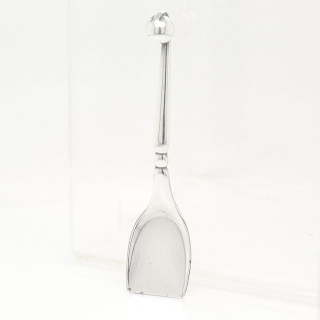 Signed Georg Jensen Sterling Silver Blossom Pepper Shaker & Salt Cellar Pair #2a For Sale - Image 17 of 18