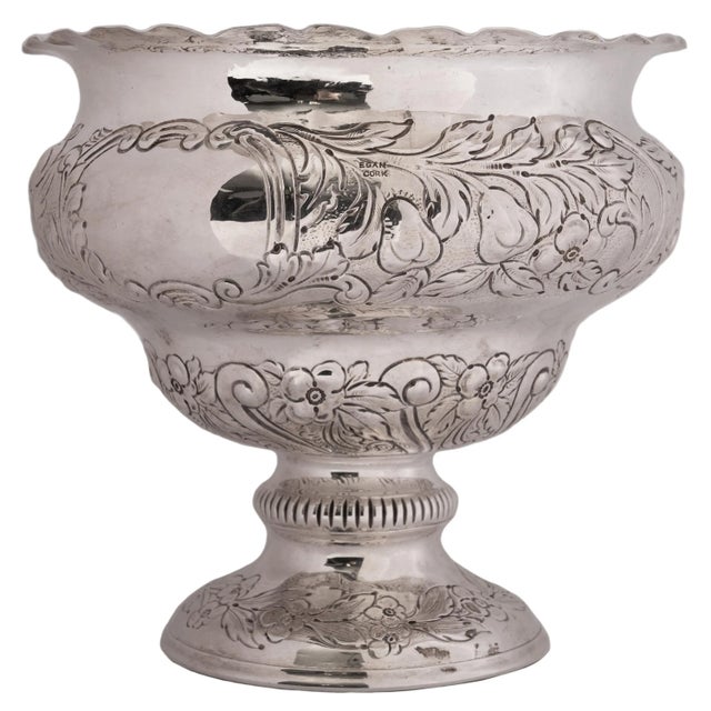 Rococo Irish Sterling Silver Repousse Engraved Bowl William Egan Cork Dublin 1911 For Sale - Image 3 of 9