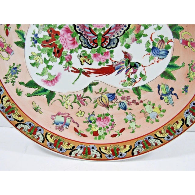 19th Century Famille Rose Canton Bowl or Plate With Butterfly Border and Insects For Sale - Image 4 of 12