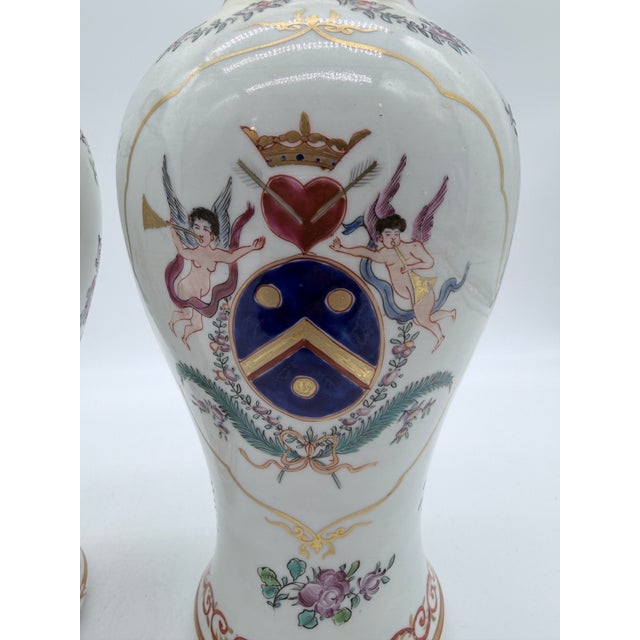 Late 18th Century Antique Chinese Export Armorial Famille Rose Porcelain Urns, Qianlong Period, Circa 1790–1810, Pair For Sale - Image 5 of 18