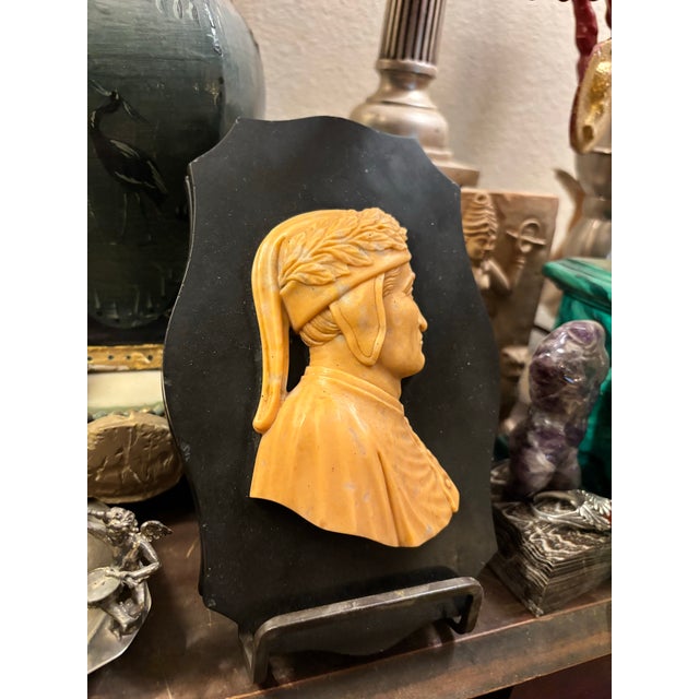Early 19th Century Italian Grand Tour Relief Siena Marble Carved Profile Plaque of Dante Alighieri Paperweight For Sale - Image 4 of 13