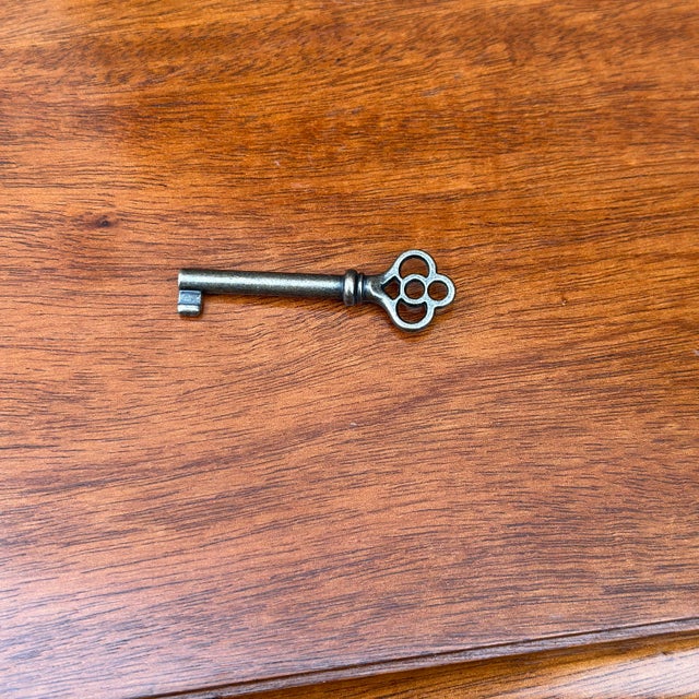 Late 20th Century Bespoke Block and Shell Carved Mahogany Chest After Townsend & Goddard For Sale - Image 5 of 17