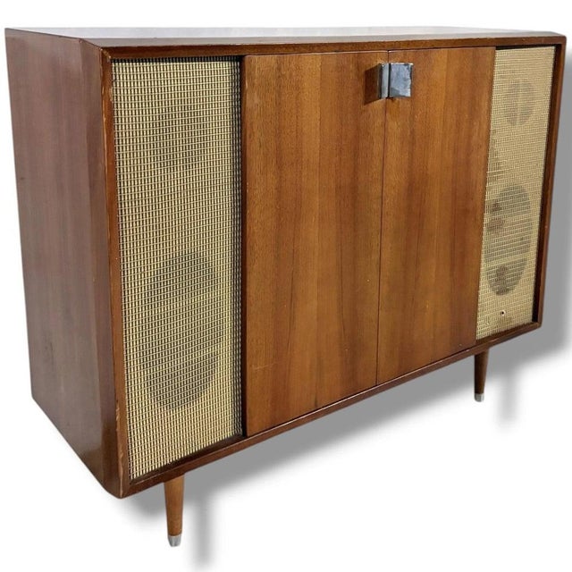 Wood Mid-Century Modern Radiogram Cabinet in Wood from Murphy For Sale - Image 7 of 10