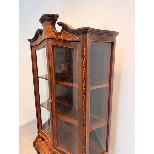Vitrine Cabinet in Marquetry For Sale - Image 3 of 5