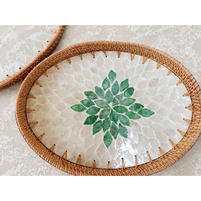 Set of 3 Oval Handmade Rattan Mother of Pearl Inlaid Trays With Green Floral Pattern For Sale - Image 4 of 6