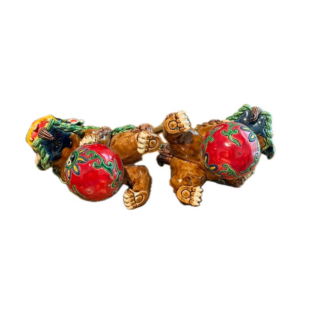Pair of San Tao Fang Foo Dogs For Sale - Image 4 of 7