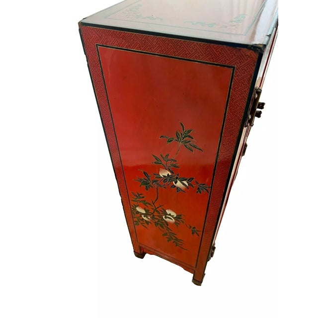 1950s 1950s Mid Century Chinese Console Cabinet Double Doors Interior Shelf Hand Painted For Sale - Image 5 of 11