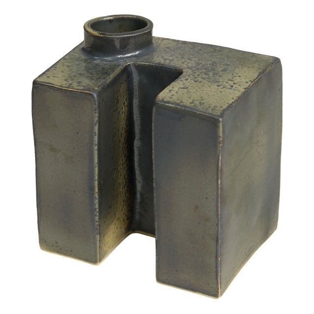 Brutalist 01 Medium Glossy Vase in Ceramic by Lentiez For Sale