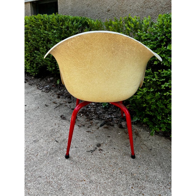 Eames Eames Era Fiberglass 1960s Shell Arm Chair For Sale - Image 4 of 7
