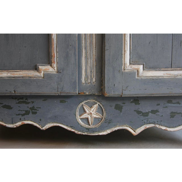 19th Century French Provincial Painted Pine Kitchen Cabinet For Sale - Image 17 of 18