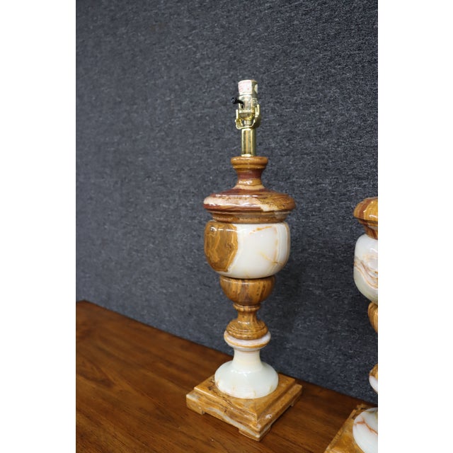 Late 20th Century Late 20th Century Pair of Italian Neoclassical Alabaster Table Lamps For Sale - Image 5 of 11